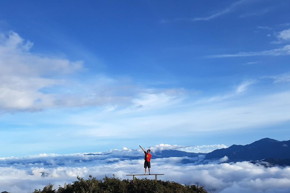 Discover two fairytale mountain roads in Vietnam's Northwest provinces discover two fairytale mountain roads in vietnams northwest provinces