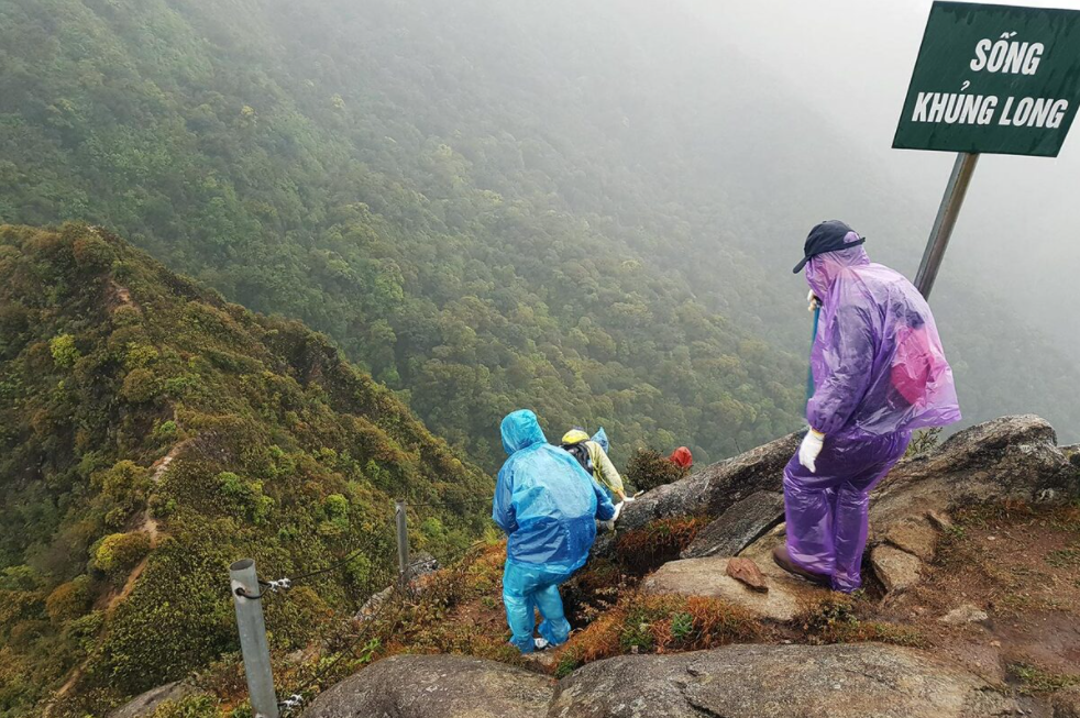 Discover two fairytale mountain roads in Vietnam's Northwest provinces discover two fairytale mountain roads in vietnams northwest provinces