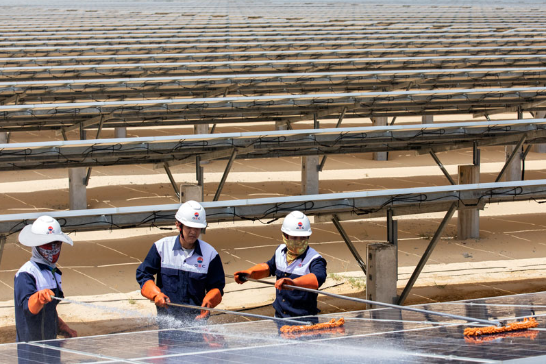 adb leads 186 million financing for the largest solar plant in vietnam