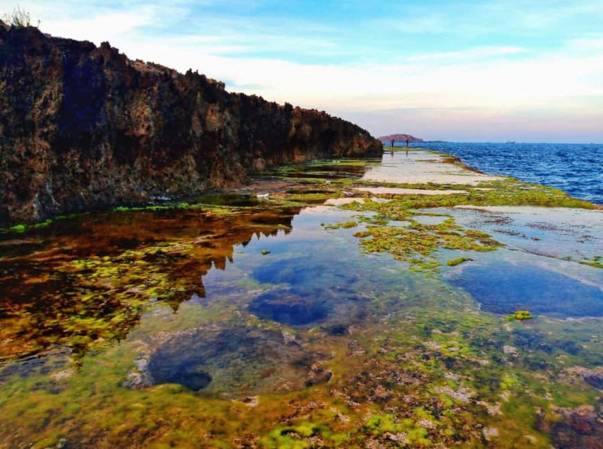 Hon Do The land for best sunrise sightseeing in Ninh 