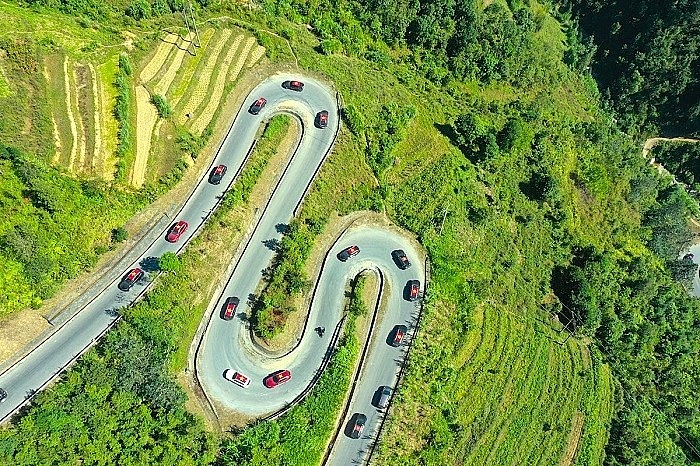 Dangerous Roads of Divine Ha Giang