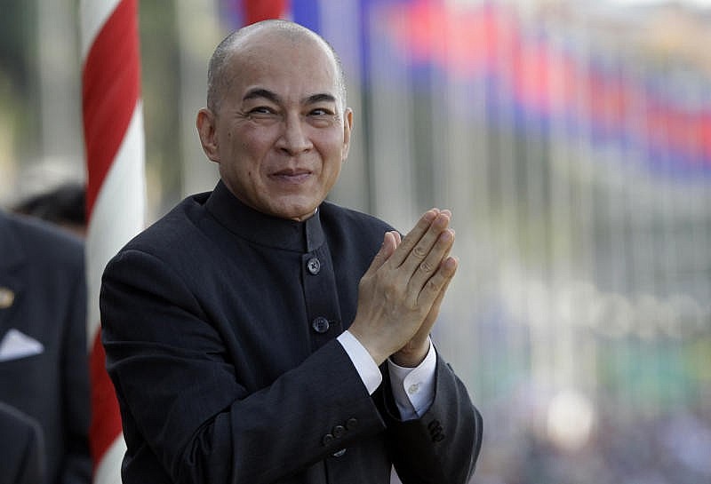 Cambodian King Appreciated Flourishing Ties with Vietnam
