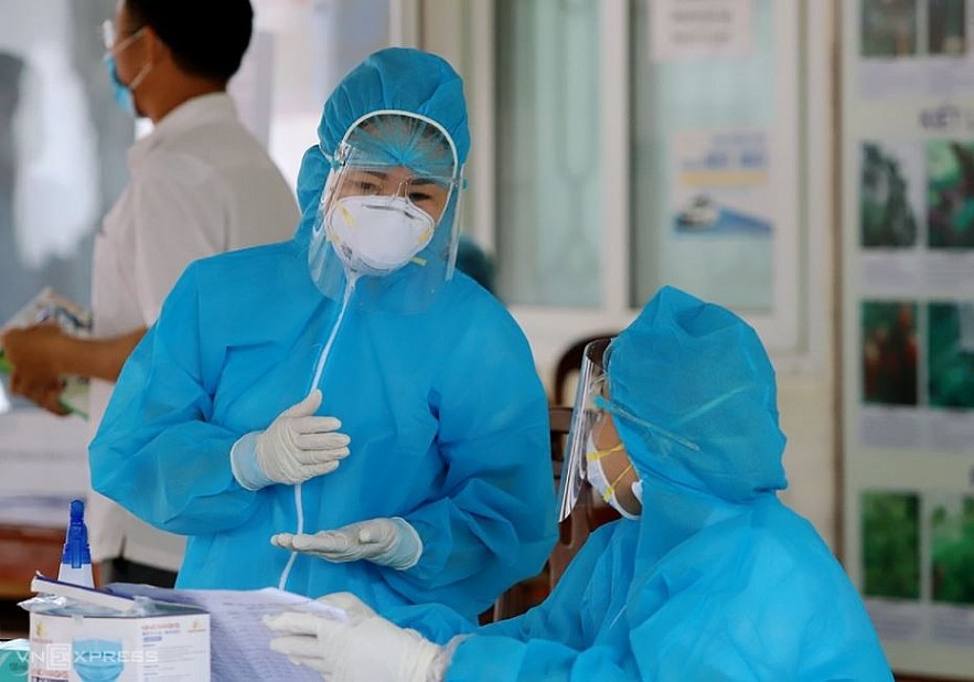 Vietnam Covid-19 Updates (Oct. 31): HCMC Health Department Urges Covid Booster Shots