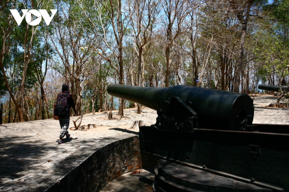 indochinas biggest ancient artillery battle in vung tau