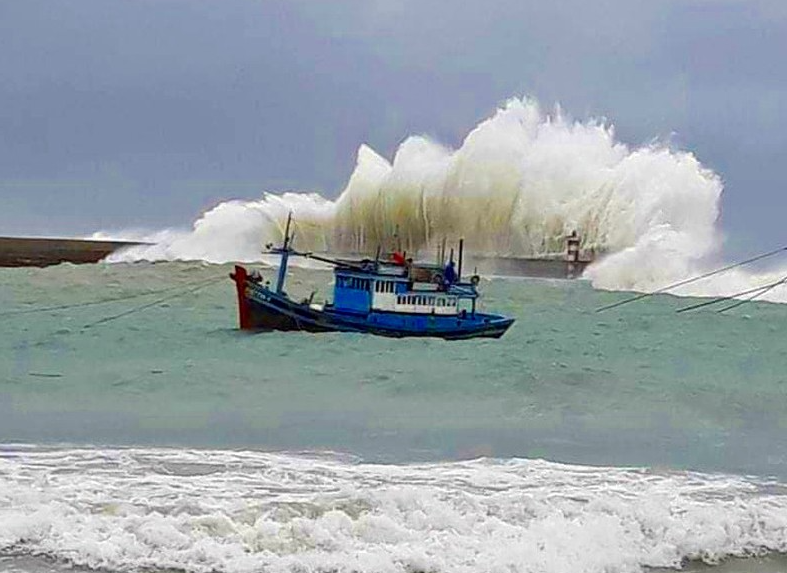 The story of the fishermen returning from the dead