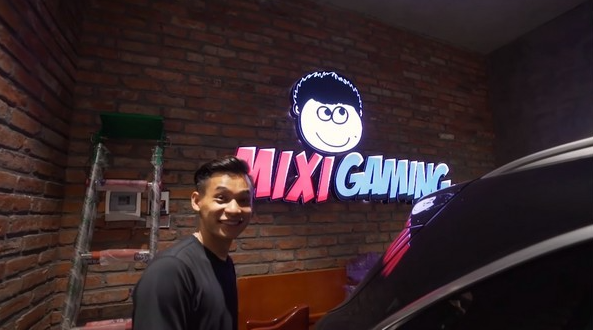 Vietnamese gamer tops international streamer ranking
