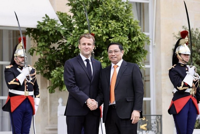 Prime Minister Pham Minh Chinh Meets French Leaders To Boost Bilateral Ties