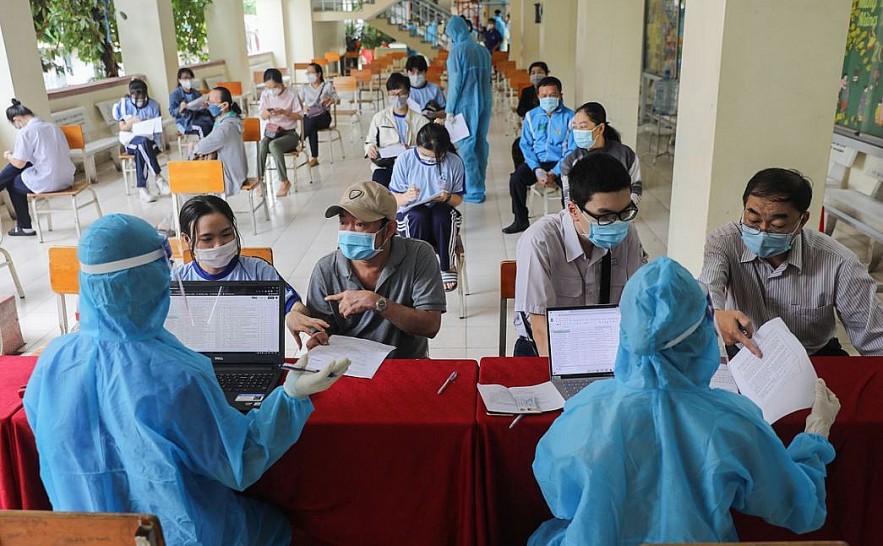 Vietnam Covid-19 Updates (Nov. 5): Four Countries Recognize Vietnam's Vaccine Passport