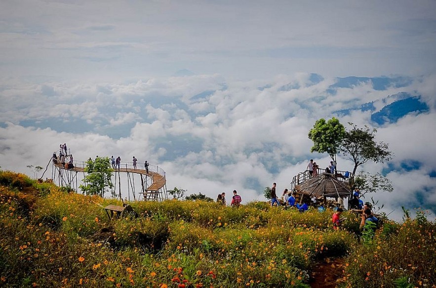 Hunting Clouds in Vietnam's Epic North