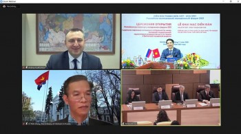 Activities Held to Connect Young Generations in Vietnam, Russia