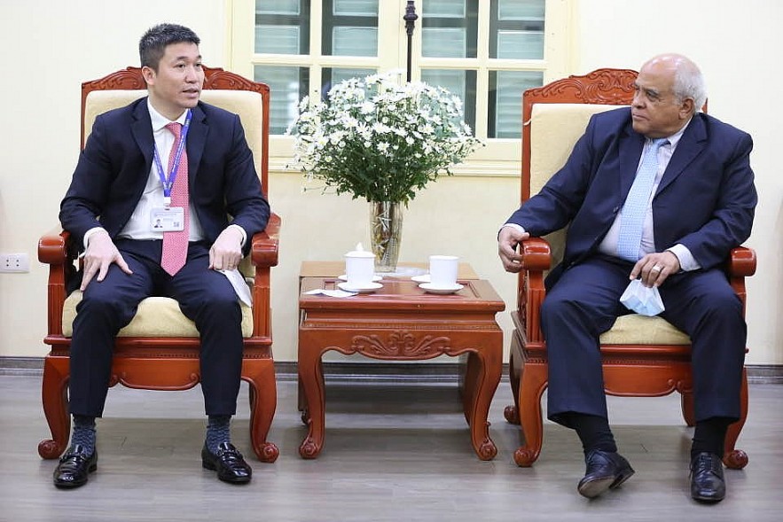 Cuba Ambassador to Vietnam Hopes to Spread Values of Bilateral Relations