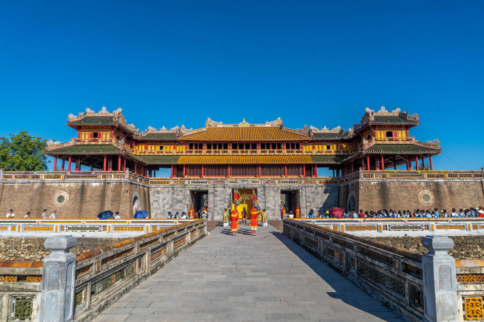 Hue citadel revives guard mounting ceremony of the Nguyen Dynasty