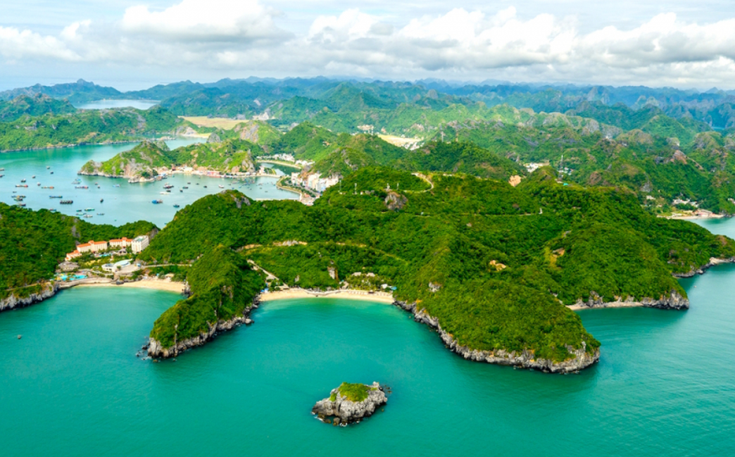 cat ba ranks first among googles 2020 top searches for tourist destinations in vietnam