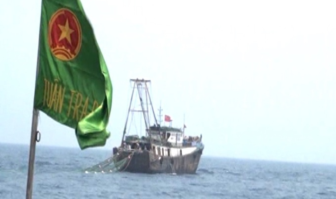 vessels with chinese flags chased away from vietnamese seas