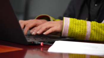 aide et action supports start ups by disadvantaged youth of ethnic minorities