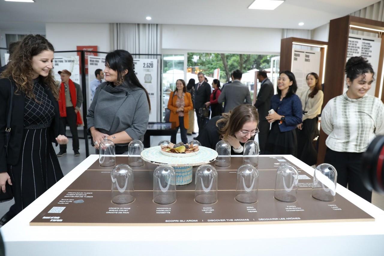 “Scent of Italy” Exhibition Showcases Italian Culinary Heritage in Hanoi