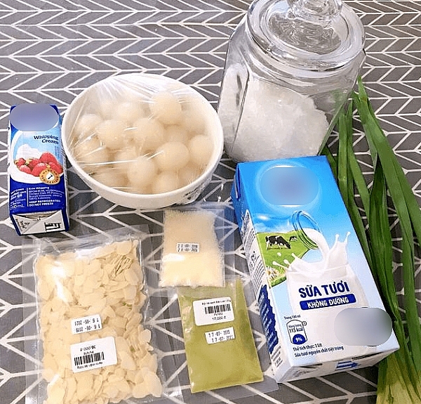Popular Ingredients for Chè Khúc Bạch