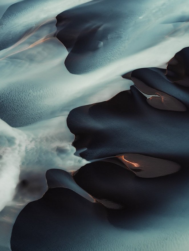 Stunning Scene of Iceland by Kevin Krautgartner