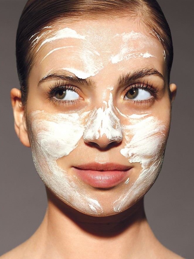 7 Travel Skin Care Tips: Essential Rules To Maintain the Glow