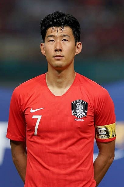 Tien Linh Wins The AFC Best International Player of the Week