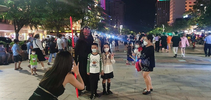 Expats and Young Vietnamese Celebrate Halloween