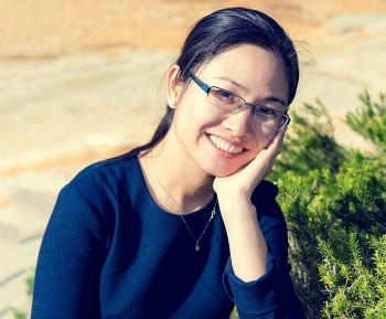 Passionate Vietnamese Student Becomes Celebrated Math Professor in Australia