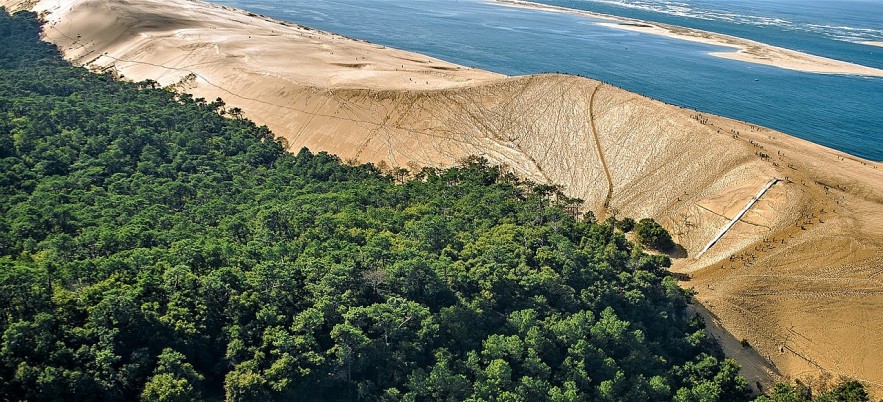 Astounded with 7 Natural Wonders of France