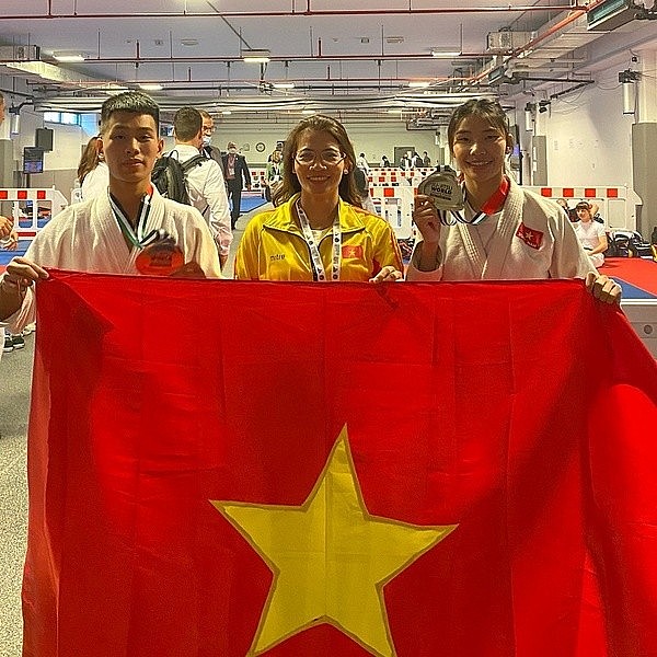 Vietnam Wins 2 Golds at World Jiu-Jitsu Championships