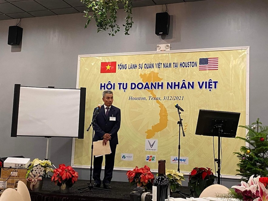 Consul General of Vietnam in Houston, USA Nguyen Trac Ba spoke at the program.  Photo: VietnamTimes