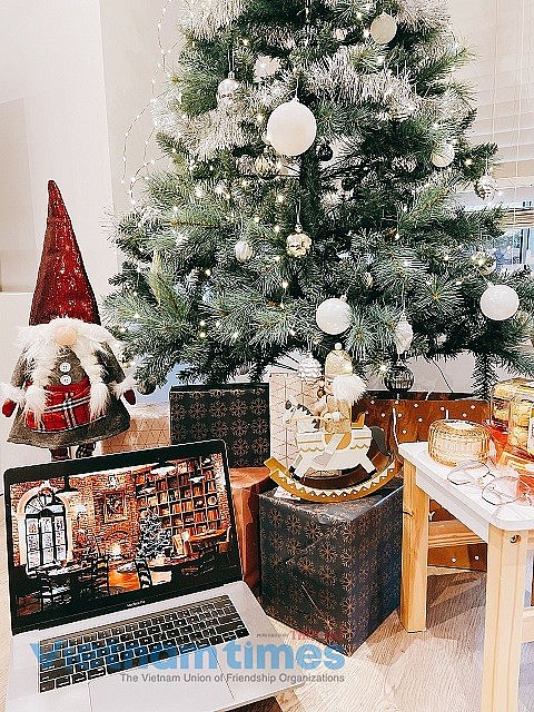 Vietnamese Celebrating Christmas From All Over the Globe Vietnamese Celebrating Christmas From All Over the Globe
