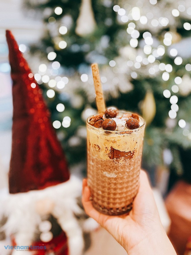Vietnamese Celebrating Christmas From All Over the Globe Vietnamese Celebrating Christmas From All Over the Globe