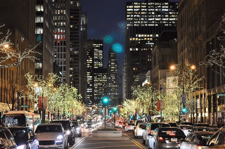 top 10 shopping destinations for christmas in america