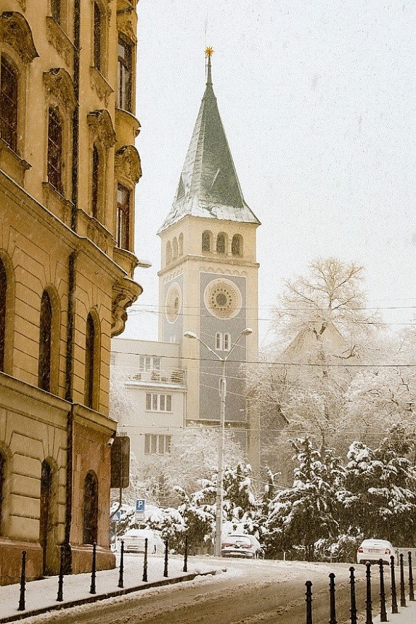 Vietnamese Chef's Point of View on Cold Days in Eastern Europe