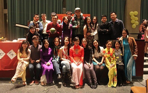 Vietnamese Students In New York Celebrate Lunar New Year Together