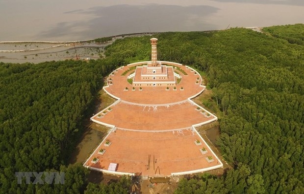 Hanoi Flag Tower in Ca Mau Cape (Photo: VNA)