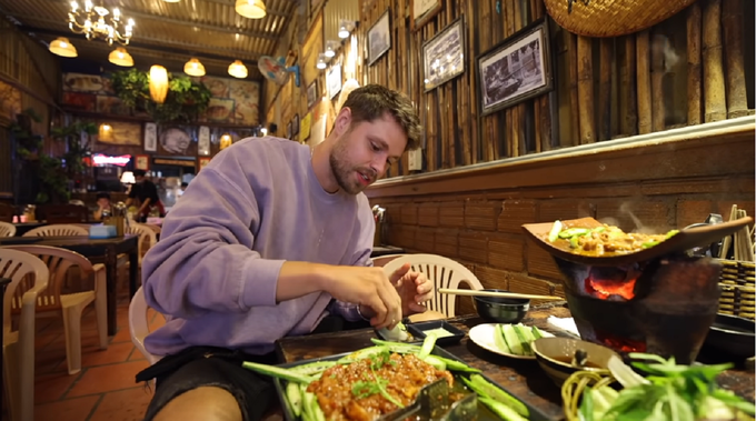 American Youtuber recommends three must-try dishes in Da Lat