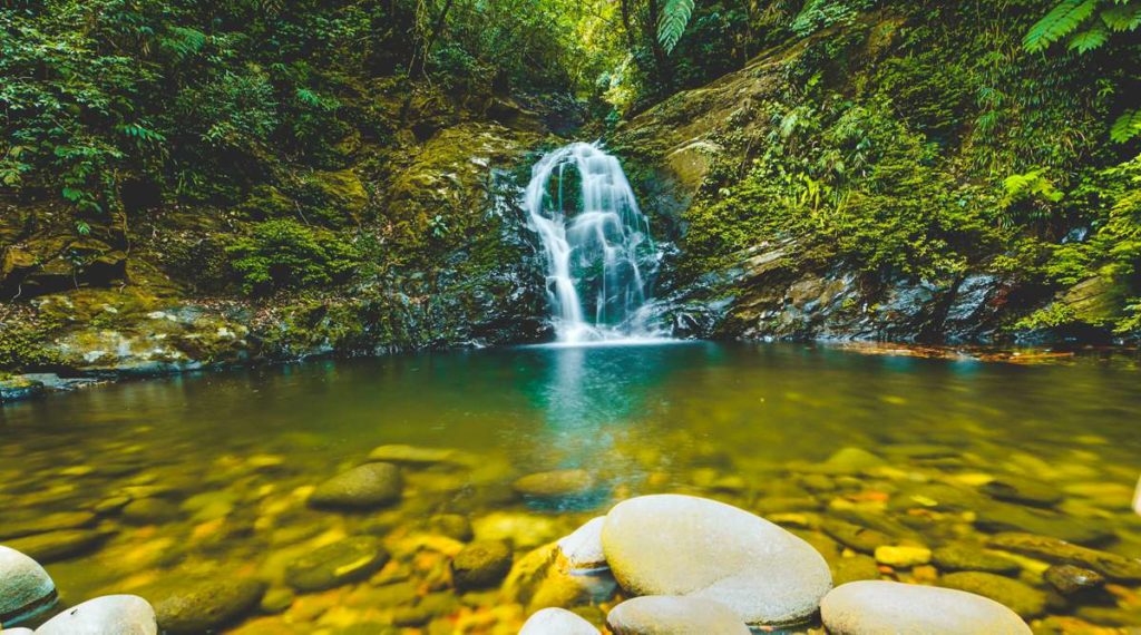 Ngo Ho lake in Bach Ma National Park.  have a swim in the lake to cool of during your trekking. Photo Local Vietnam