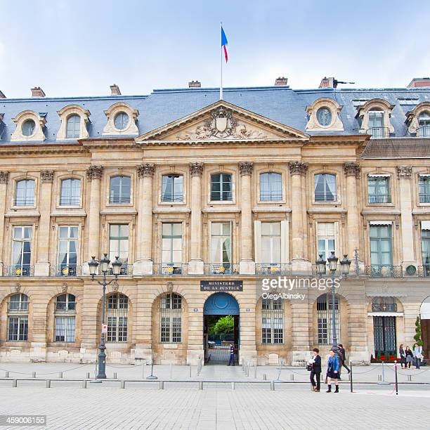 Persevering Vietnamese Woman Lands Job at French Ministry of Justice