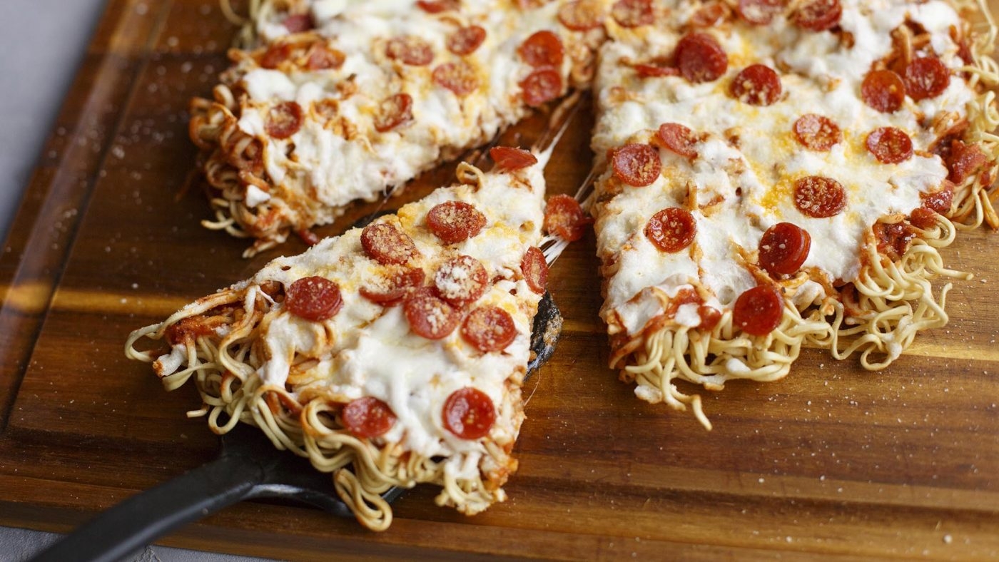 how to turn instant noodles into tasty pizza quick and easy recipe for lockdown living