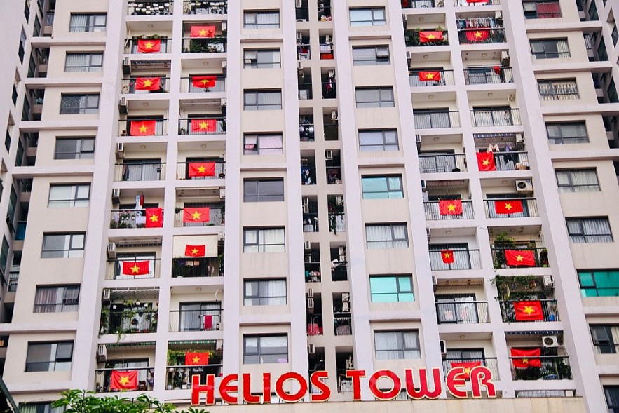 National Flag Making Tradition Preserved By Three-Generation Family In Hanoi’s Outskirts