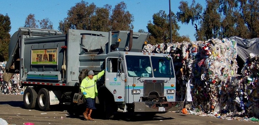 From Garbage Man to Business Owner: Success Story Of A Vietnamese Man In The US