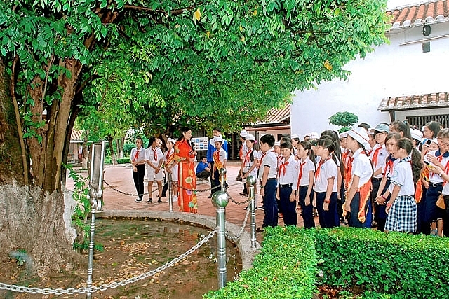 110 years since Ho Chi Minh left for national salvation: Duc Thanh School reminisces about Uncle Ho