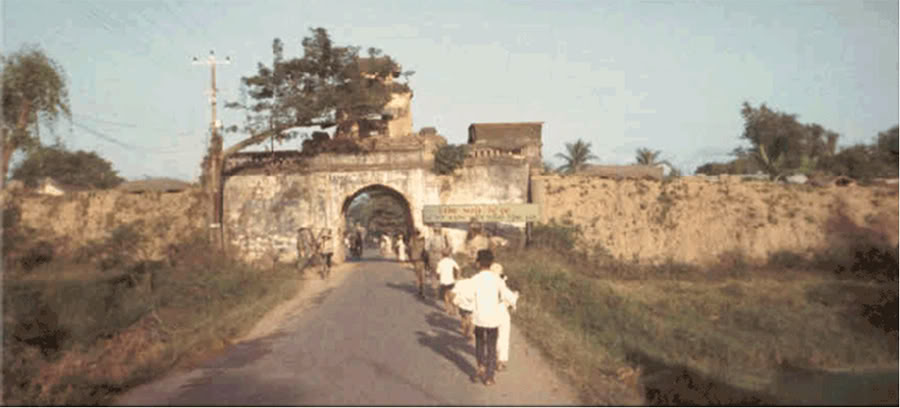 Journey to the past at Dien Khanh Citadel