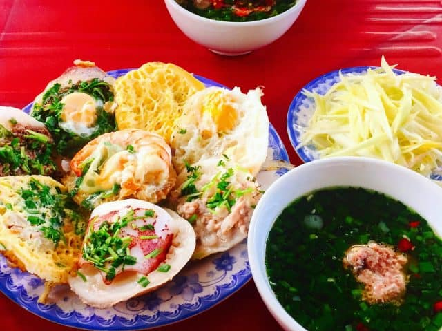 Top 5 Must-Try Dishes in Nha Trang