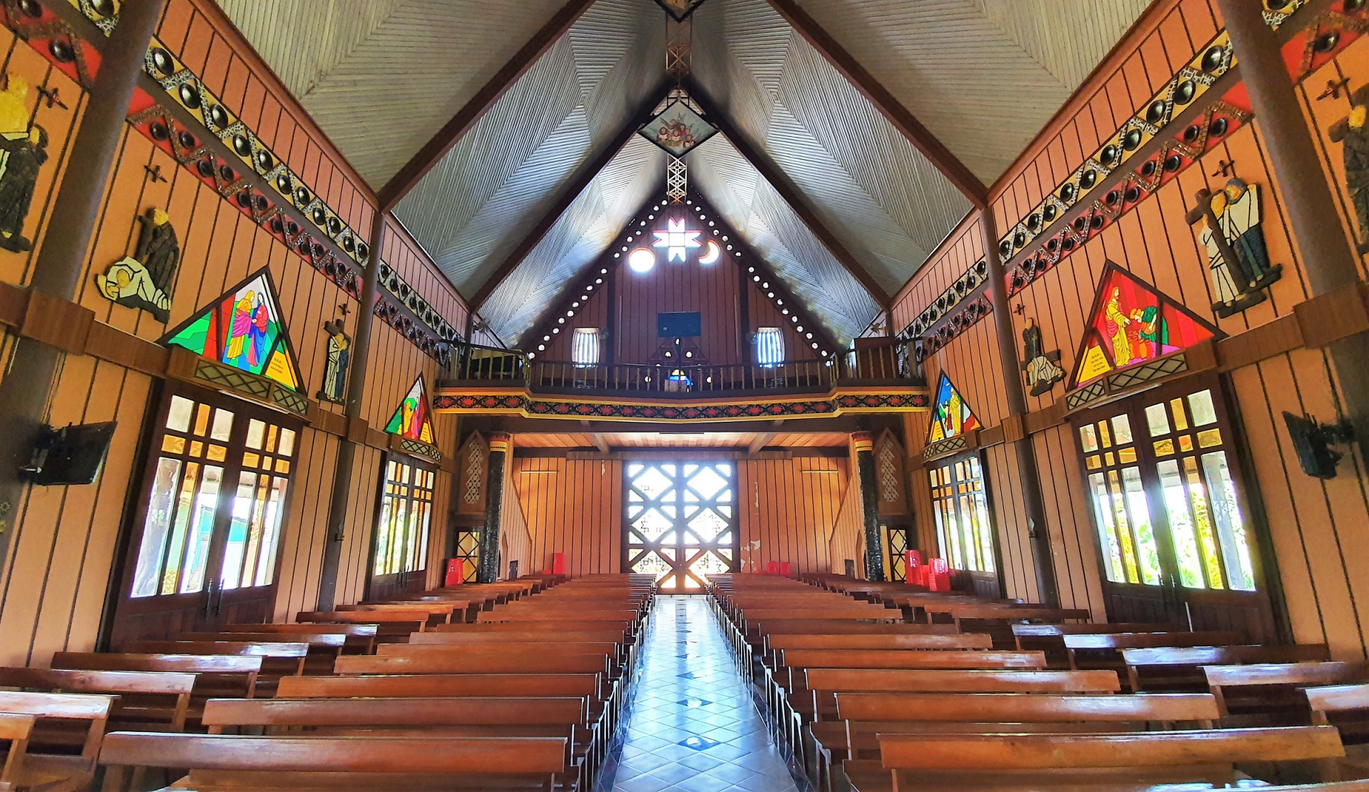 B'đơr – A unique church where religion harmonizes with local culture