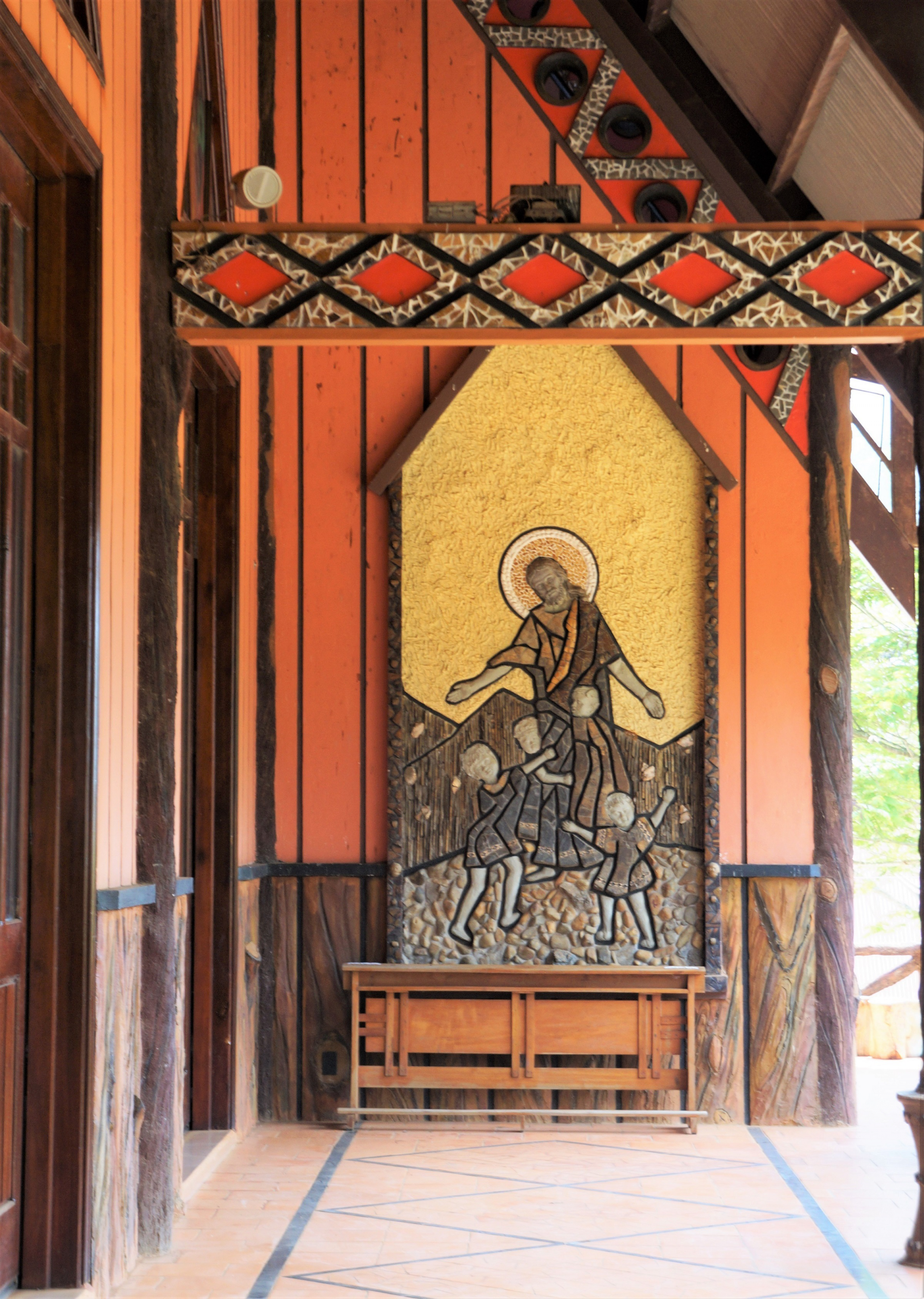 B'đơr – A unique church where religion harmonizes with local culture