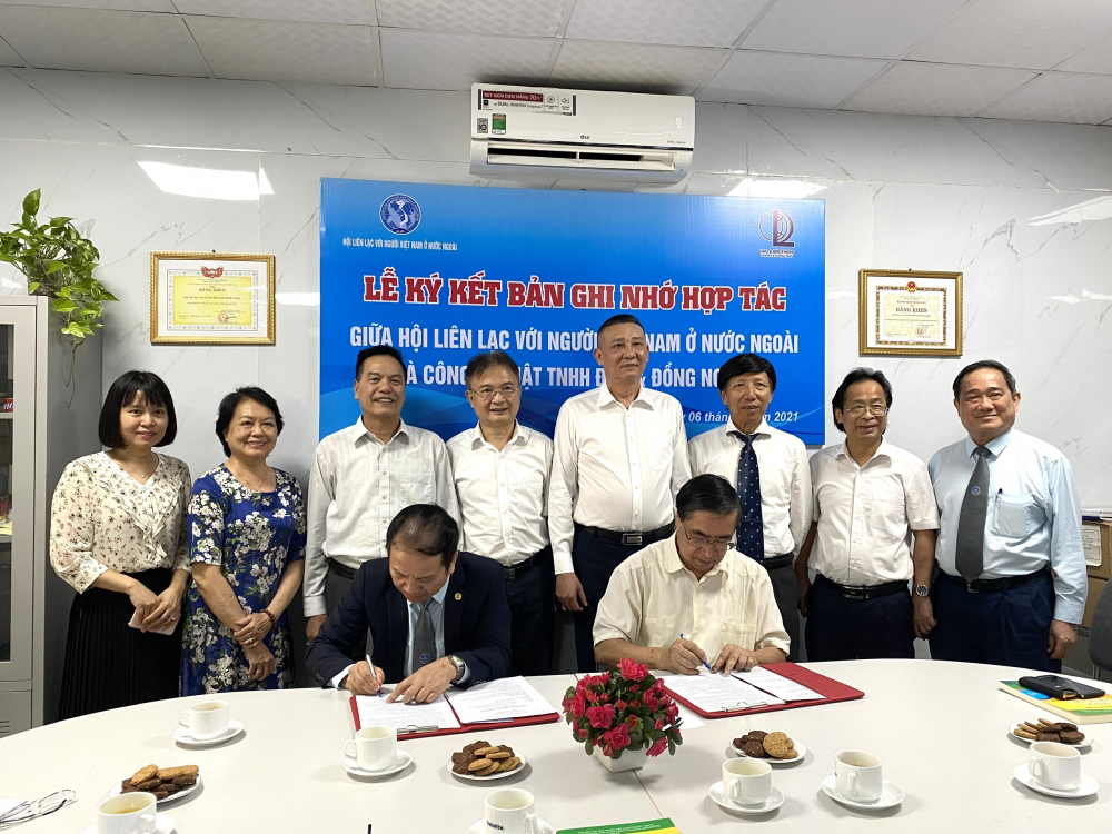 The Association for Liaison with Overseas Vietnamese’ Legal Assistance Committee Established