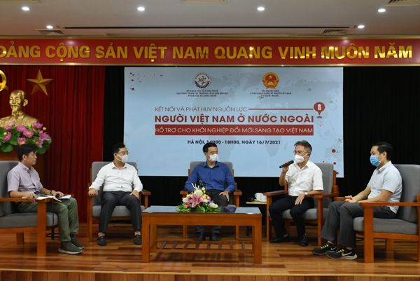 Overseas Vietnamese Support Start-ups in Vietnam