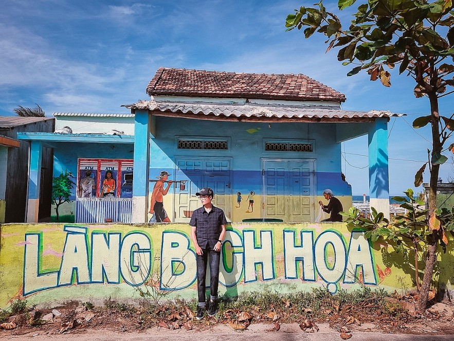 Discovering the Beauty of Rural Vietnam in Mural Villages