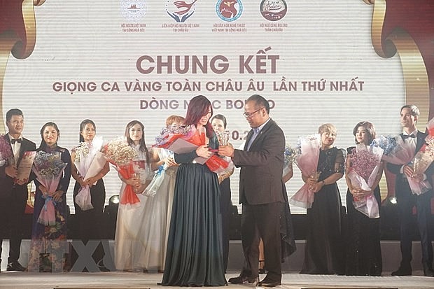Singing Competition Connects Vietnamese Communities Across Europe